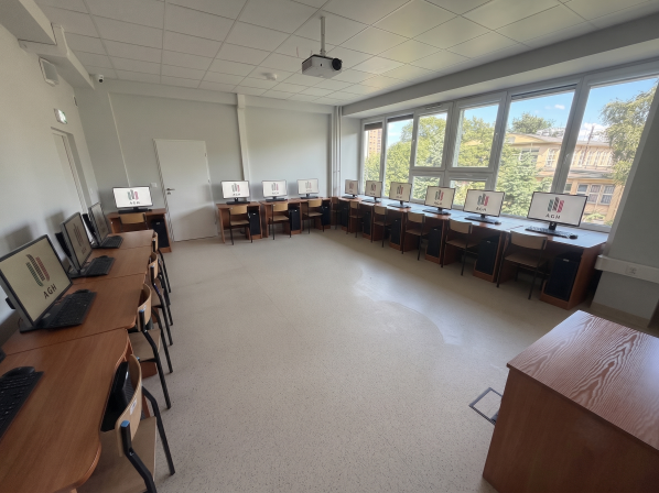 Laboratorium Rzeczywistości Wirtualnej (VR), Rozszerzonej (AR) i Programowania Grafiki 3D